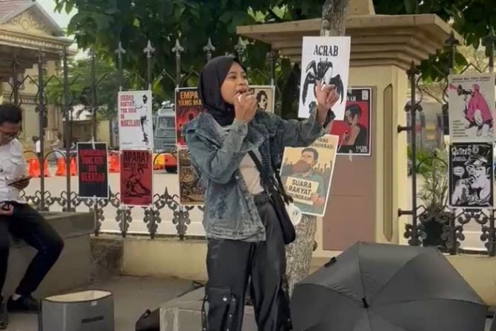 17 Hari Kebebasan Pers Mati, Massa Gelar Aksi September Hitam di Polda Jambi