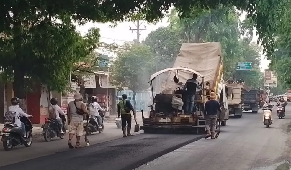 Pemprov Jateng Gelontorkan Rp75 Miliar untuk Perbaikan Jalan di Blora