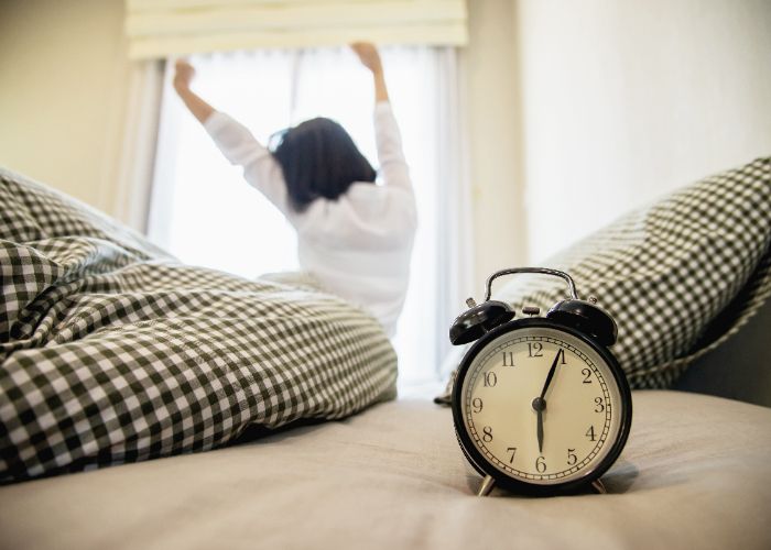 8 Kebiasaan Pagi Orang Sukses Sebelum Jam 7 Pagi, Yuk Ikutin!