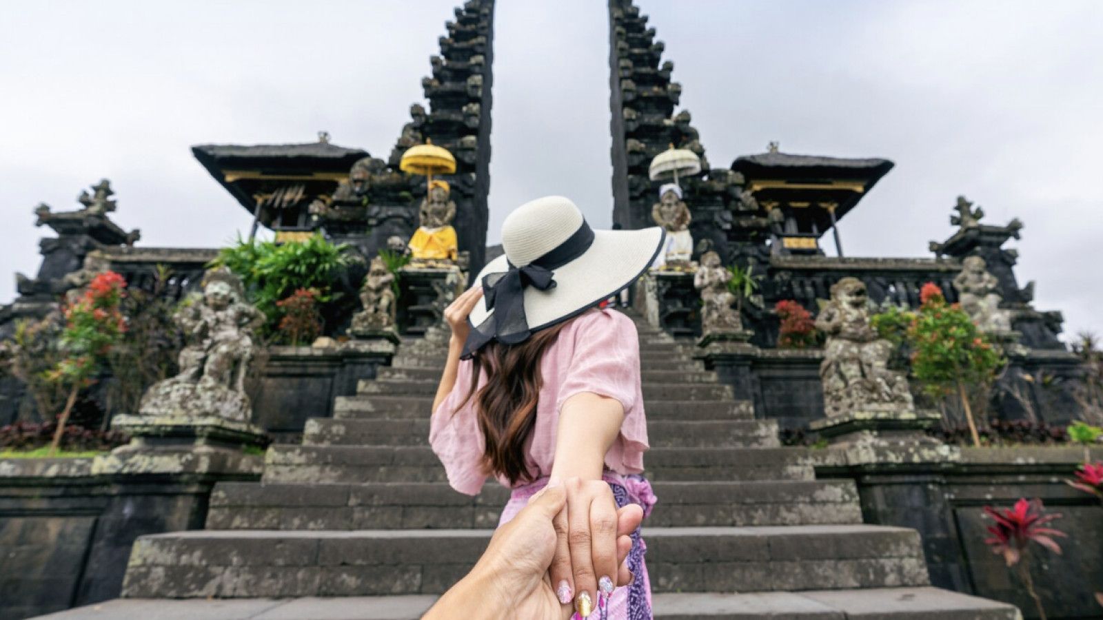 Bali: Destinasi Pariwisata Iconik dengan Berbagai Pengaruh Histori