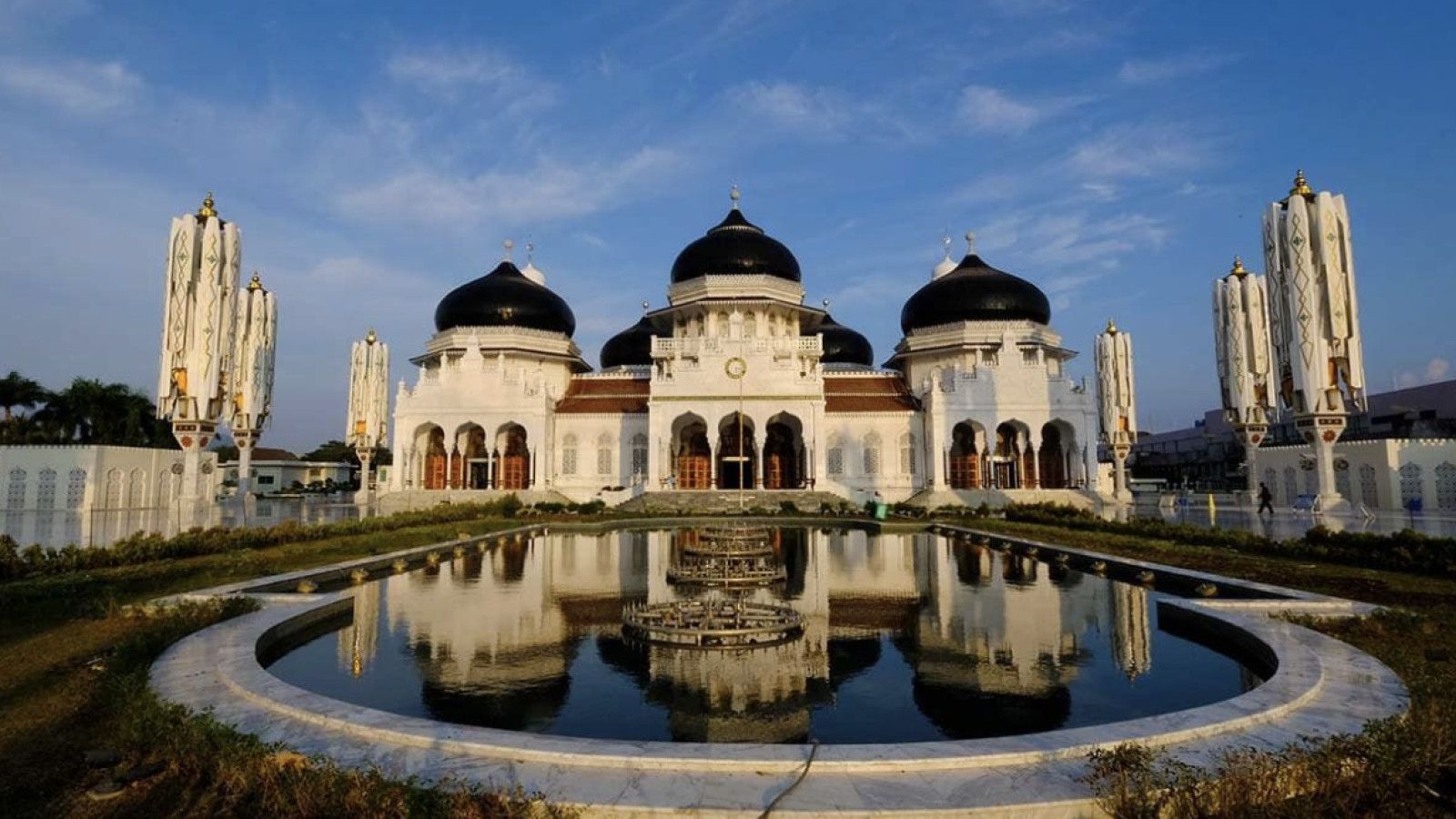 Aceh: Serambi Mekah dan Peranannya dalam Sejarah Islam dan Perdagangan