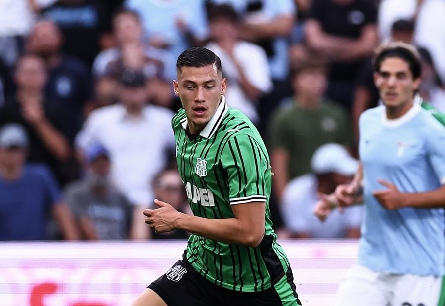 Media Italia Sebut Jay Idzes Raksasa di Lini Pertahanan Sassuolo