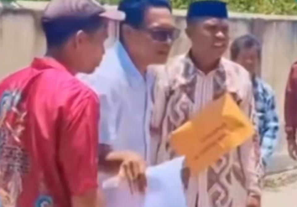 Polisi Gelar Prarekonstruksi Kasus Saling Lapor Antara Kades dan Warga di Muna