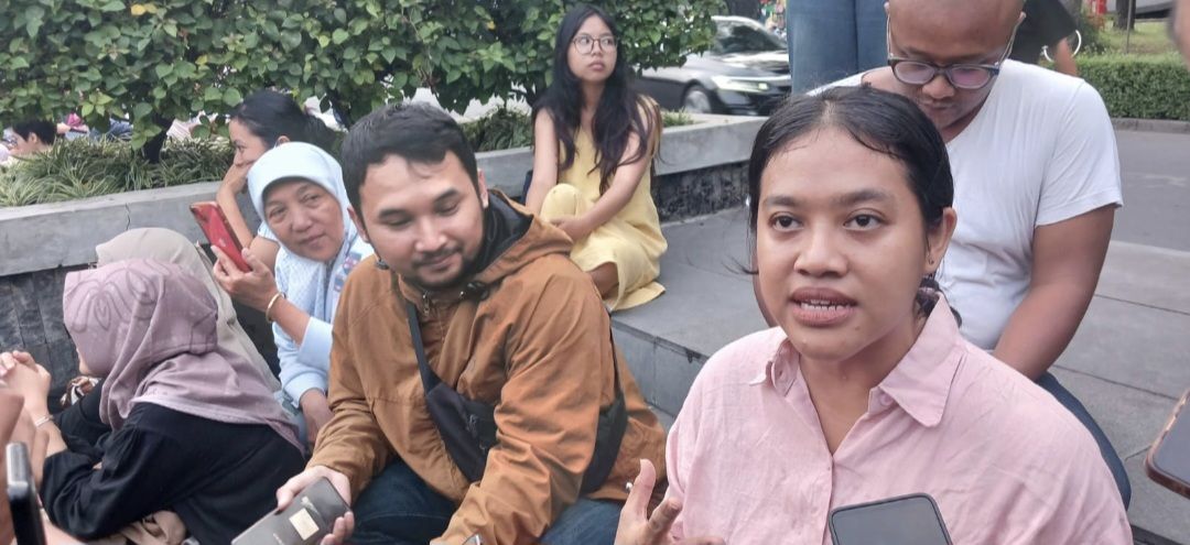 Bu Tejo Tilik Ikut Aksi Emak-Emak di Bunderan UGM, Kritik Keras Program Makan Bergizi Gratis