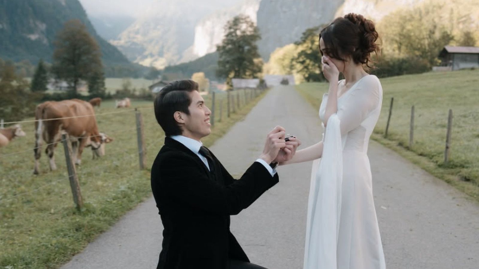 El Rumi Melamar Syifa Hadju di Swiss, Momen Romantis yang Menggugah Hati