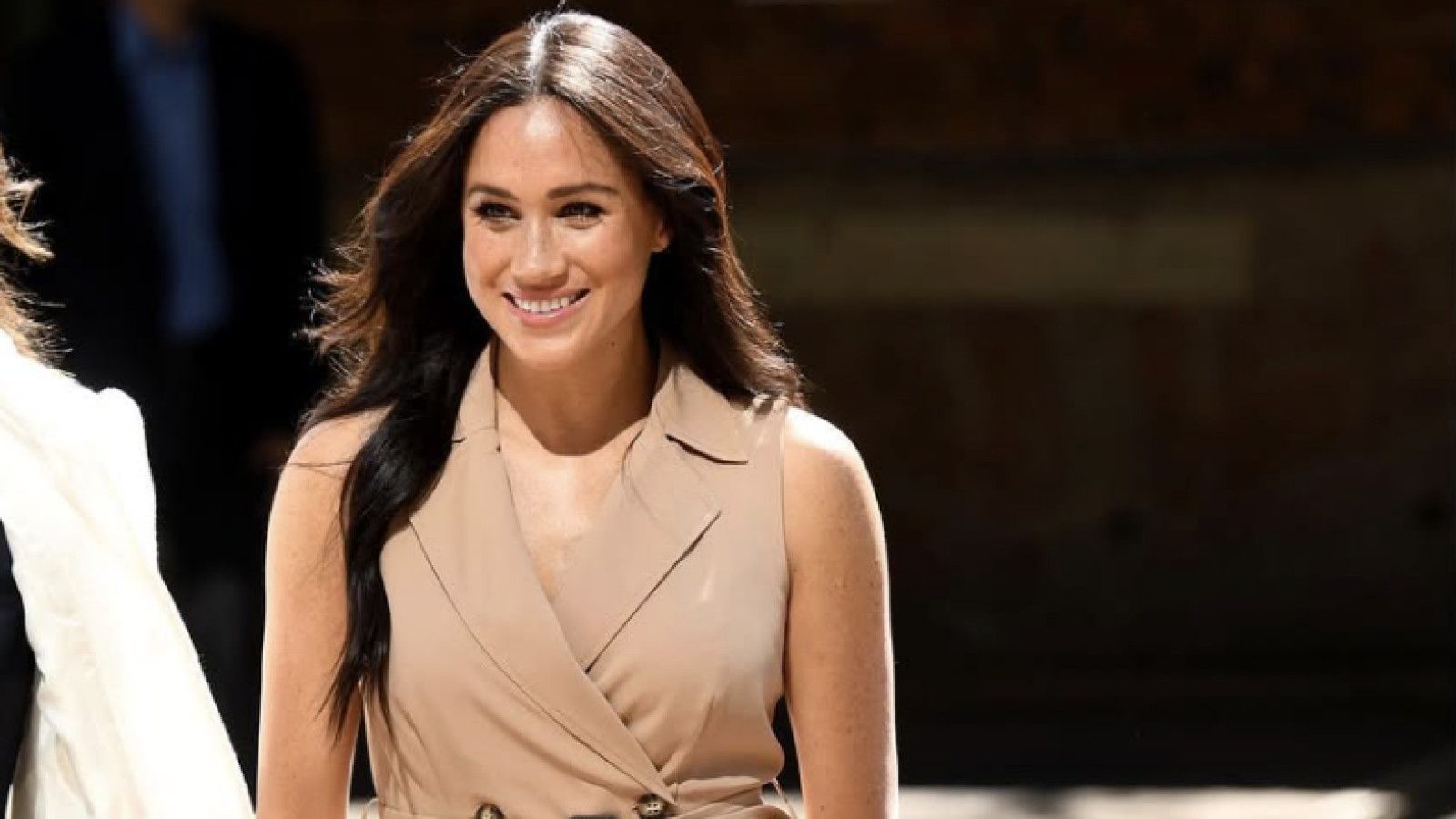 Meghan Markle Memukau di Paris Fashion Week 2026