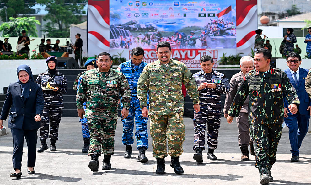 Hadiri Perayaan HUT ke-80 TNI di Medan, Bobby Nasution: Apresiasi Semangat Pengabdian Prajurit