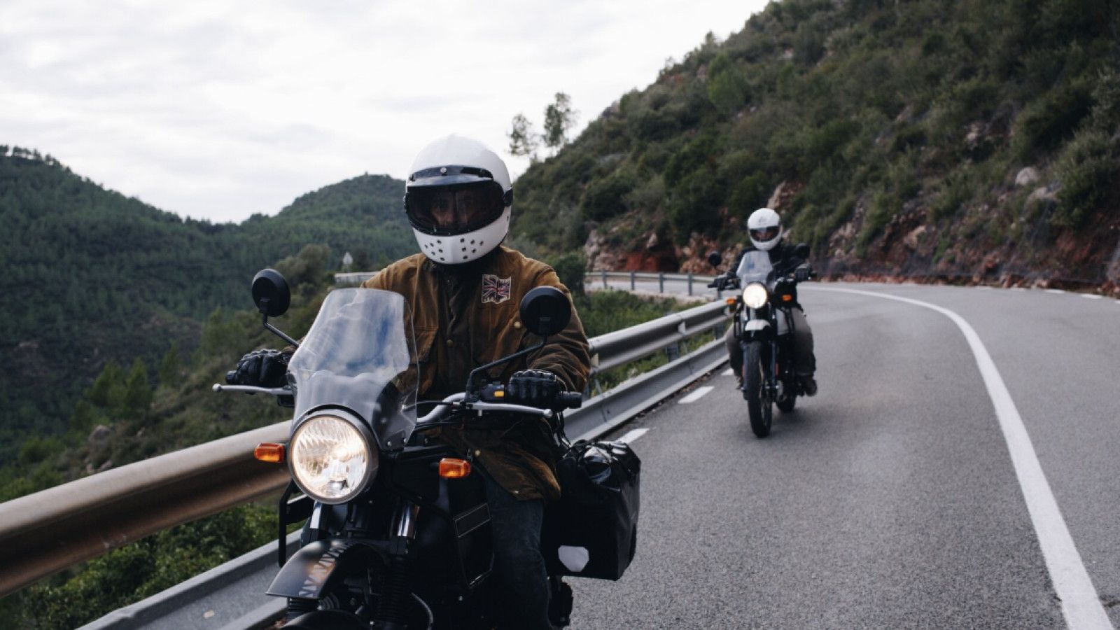 Motor Adventure Terpopuler untuk Touring Jarak Jauh di Indonesia
