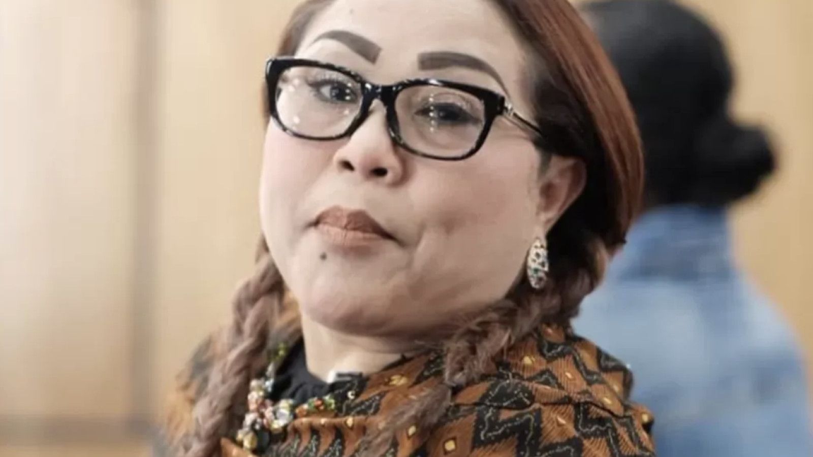 Kondisi Kesehatan Nunung: Perkembangan Positif Pasca Kanker Payudara