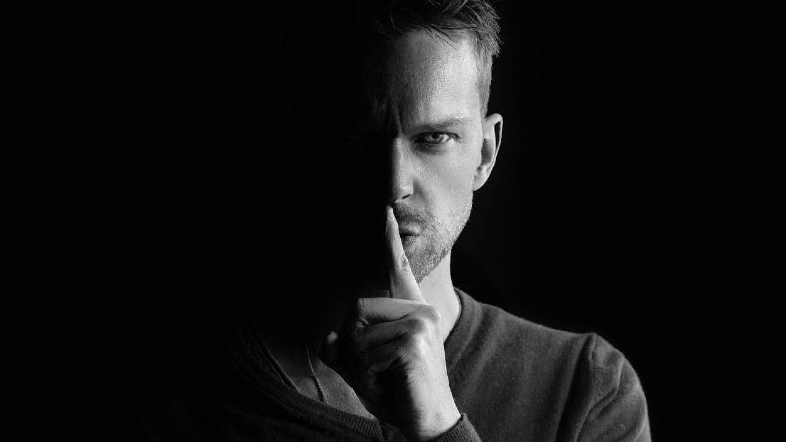 Zodiak yang Terpercaya dalam Menjaga Rahasia