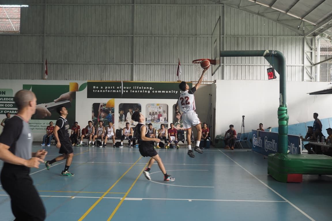 Tim Basket Korpri Sulsel Melaju ke 16 Besar PORNAS 2025 dengan Rekor Sempurna