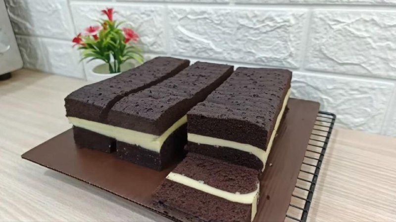 Resep Brownies Cheesecake Kukus yang Lembut dan Enak