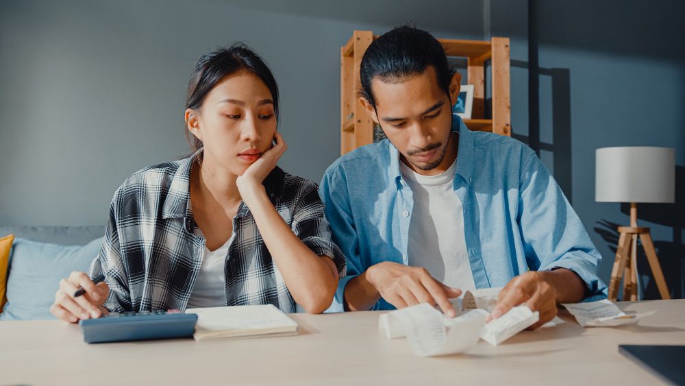 Waspadai Overspending, Kebiasaan yang Bikin Kamu Susah Nabung!