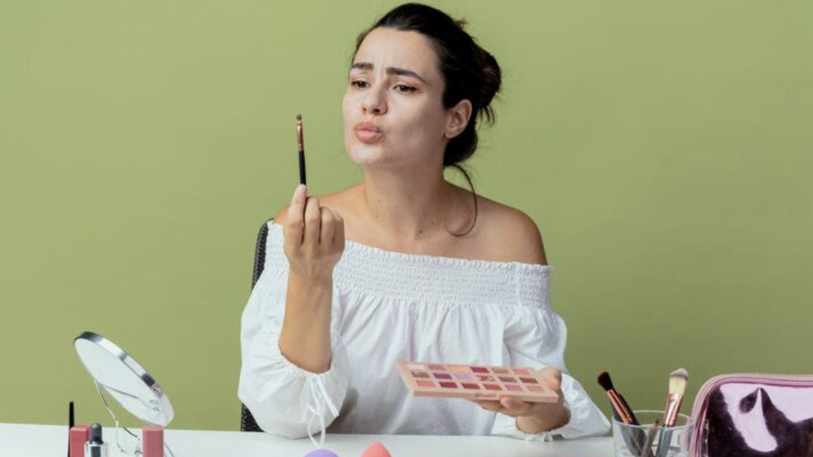 Tips Makeup Natural untuk Aktivitas Sehari-hari