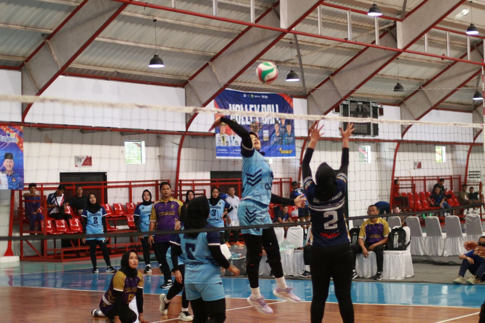 Tim Voli Putri Lampung Lolos ke Perempat Final Usai Tumbangkan Bangka Belitung