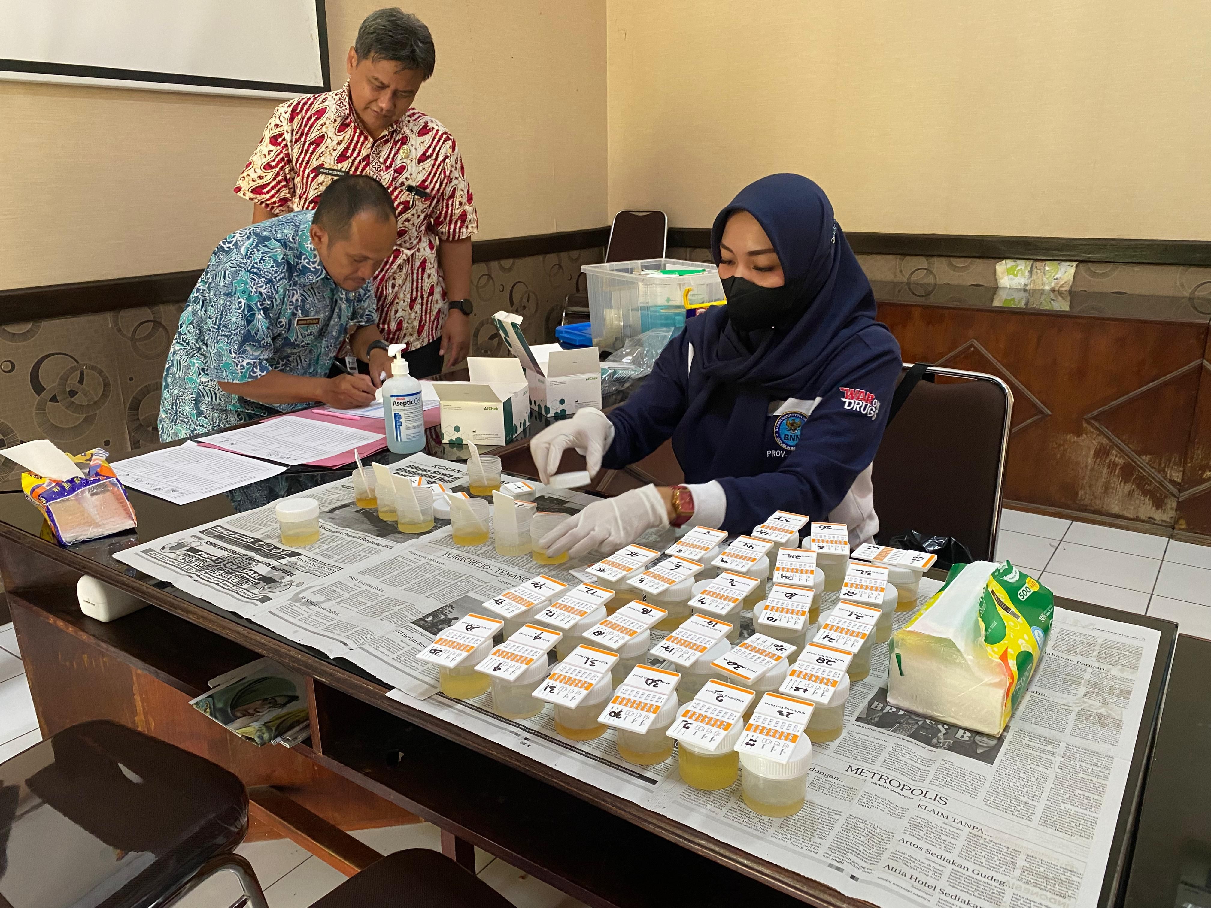 BNN Kabupaten Magelang Gelar Tes Urine bagi Pegawai DPUPR