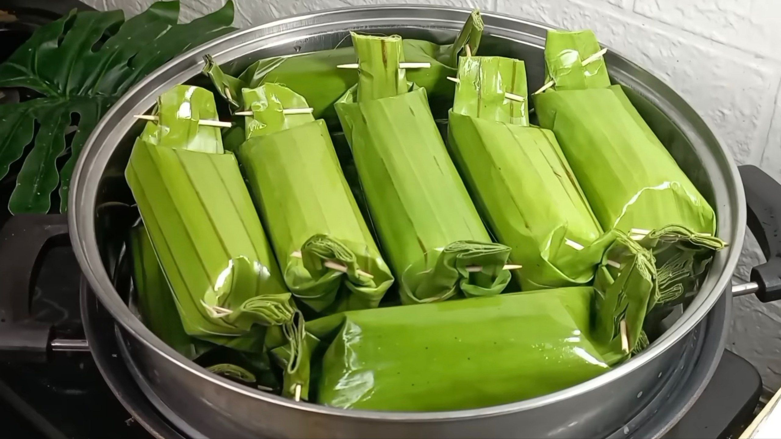 Resep Lontong dari Mie yang Kenyal dan Gurih, Mudah Dibuat