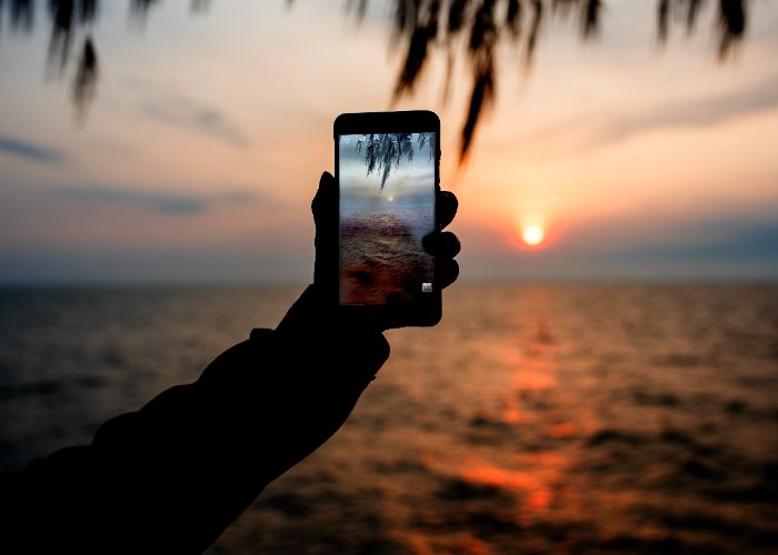5 Tips Bikin Foto Malam di HP Android Terlihat Terang dan Jernih, Yuk Ikutin!