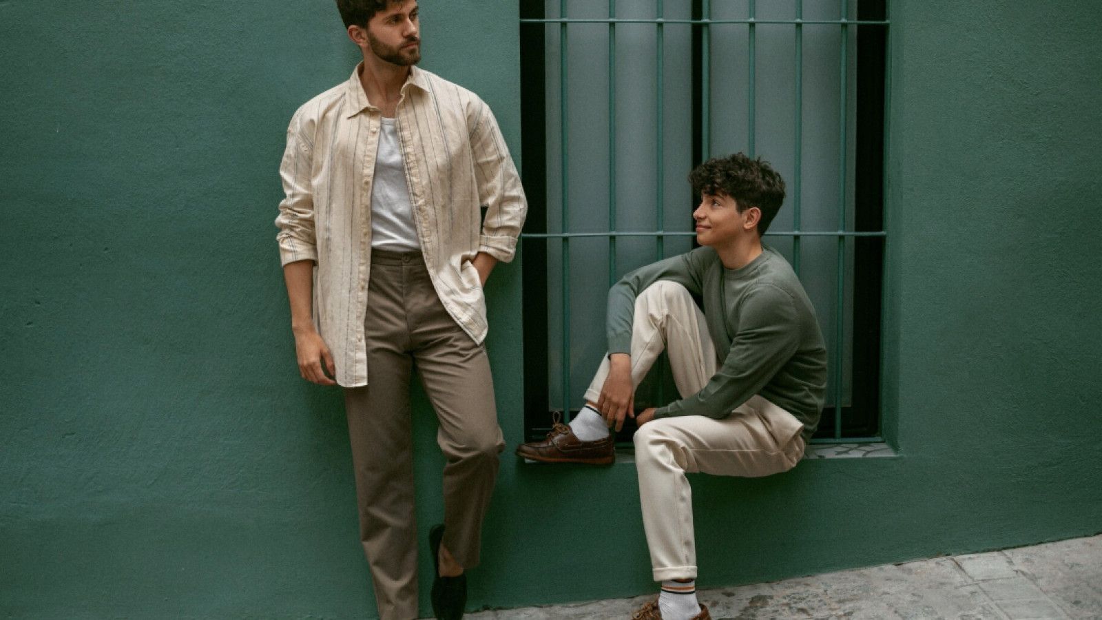 Tren Fashion Minimalis di Kalangan Anak Muda: Tips Tampil Stylish