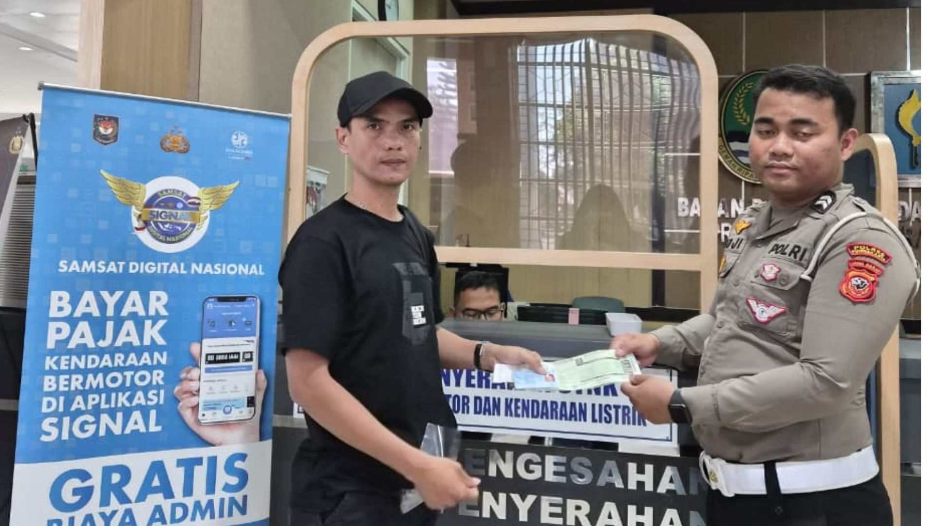 Polantas Menyapa: Satlantas Purwakarta Sosialisasikan SOP Penerbitan STNK