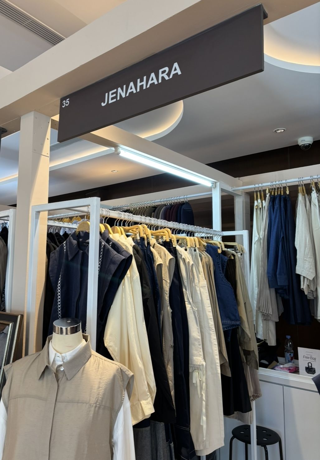 7 Brand Lokal yang Banyak Diserbu Pengunjung di Exhibition IN2MOTIONFEST 2025