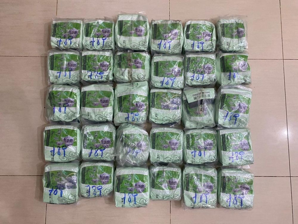 Polda Riau dan Lanal Dumai Gagalkan Penyelundupan 30 Kg Sabu ke Palembang