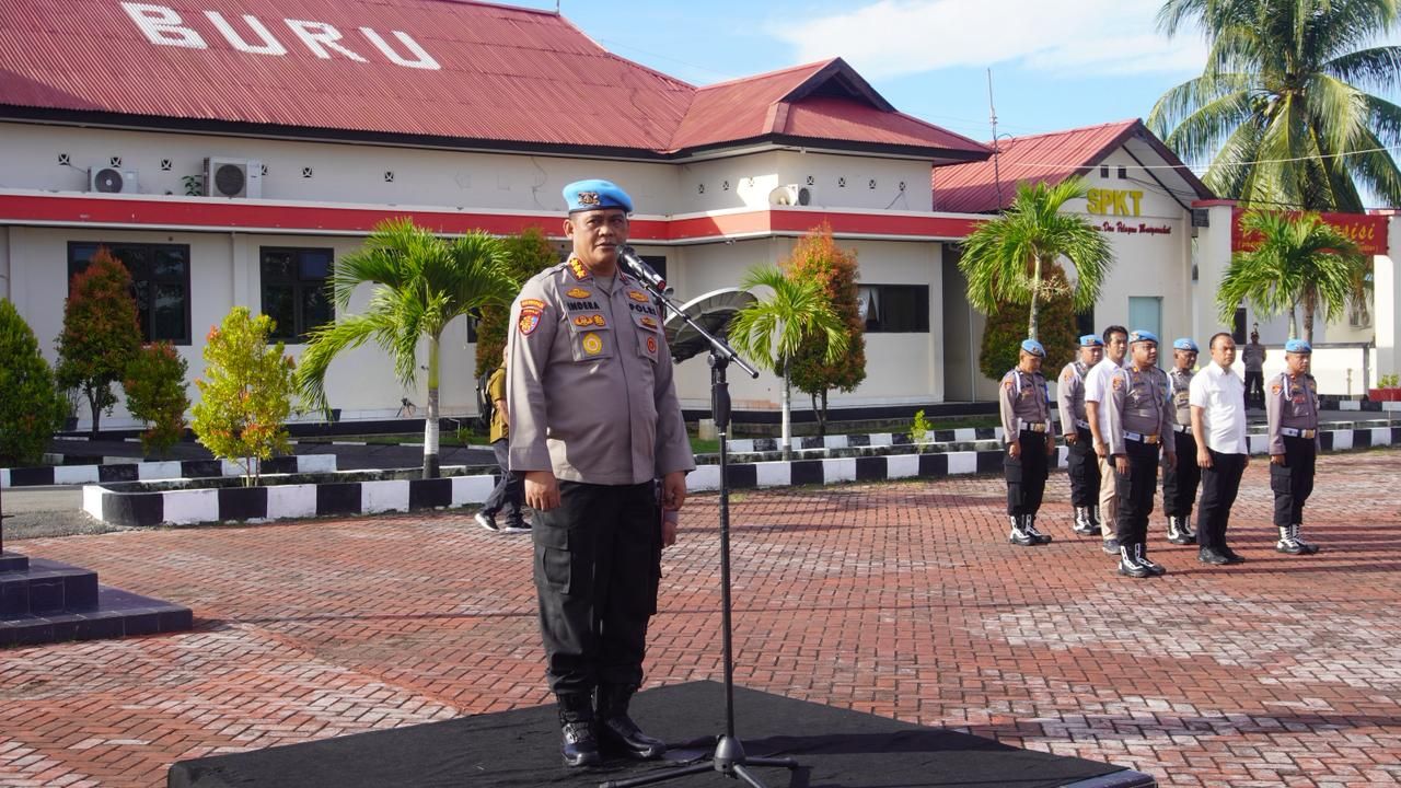 Pimpin Apel di Polres Buru, Kabid Propam Ingatkan Personil Hindari Pelanggaran