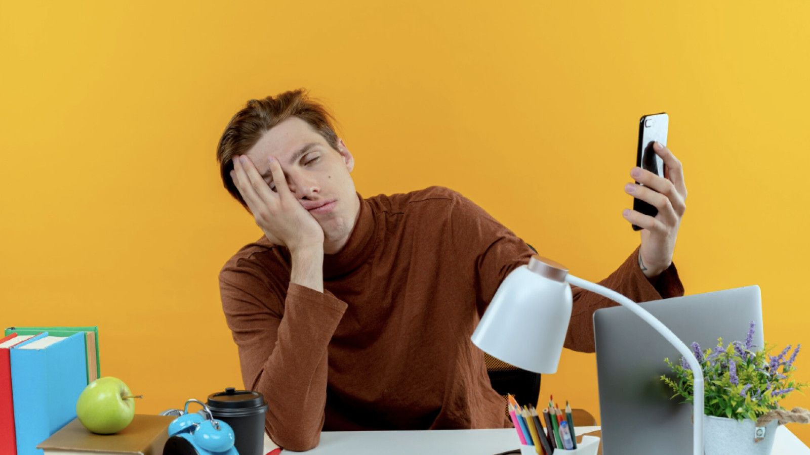 Tanda-Tanda Perlu Digital Detox di Era Media Sosial