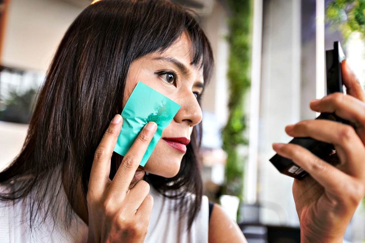 Cara Mudah Mengetahui Jenis Kulit Wajah: Normal, Kering, atau Berminyak?