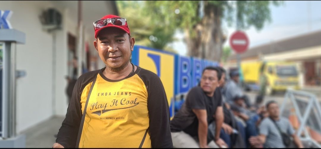 Tujuh Bulan Menganggur Karena Aturan Baru Inj, Ratusan Penambang Sungai Progo Ancam Menginap di Kantor BBWWSO DIY Malam Ini