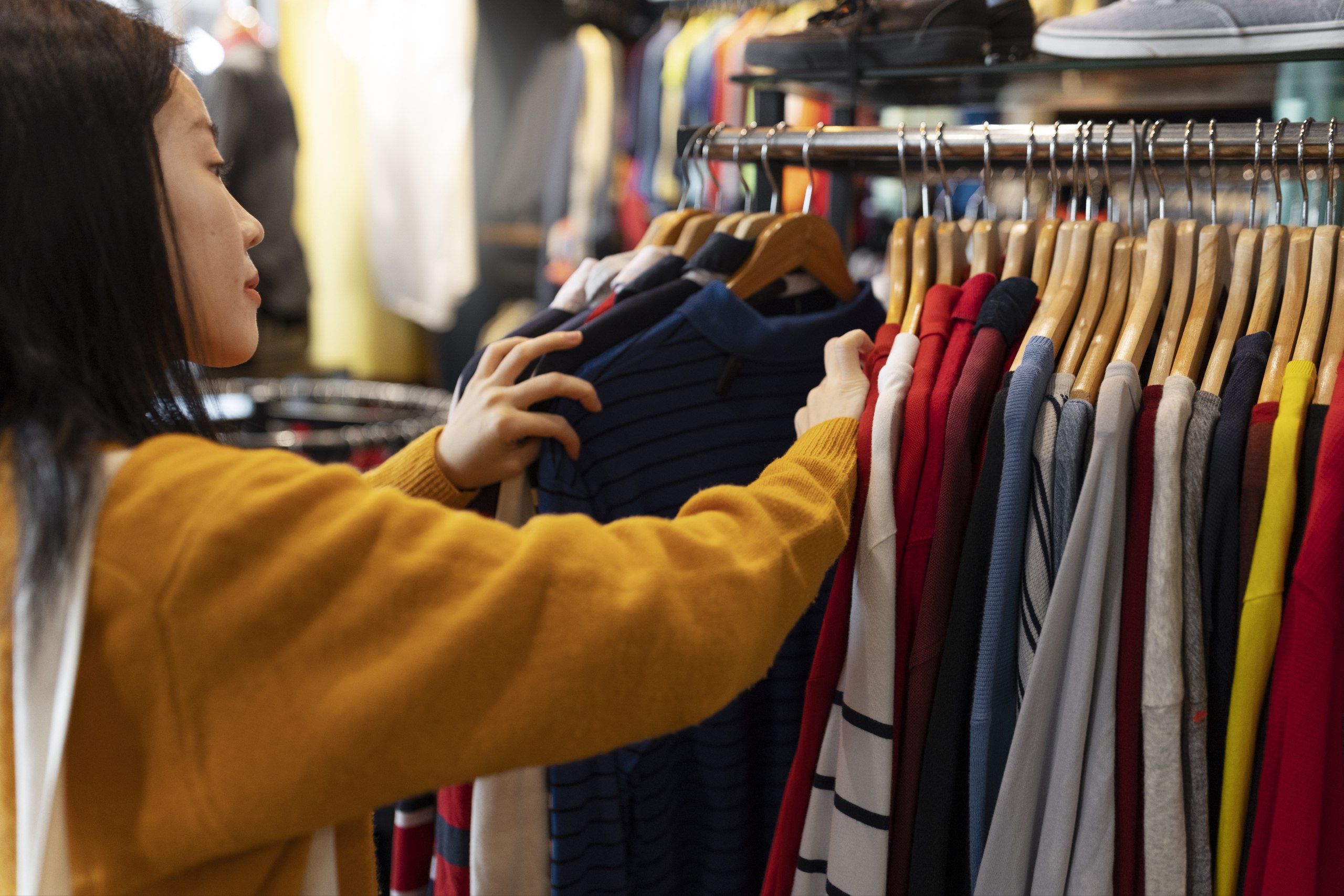 5 Arti Mimpi Membeli Baju Baru menurut Primbon Jawa, Pertanda Apa Ya?