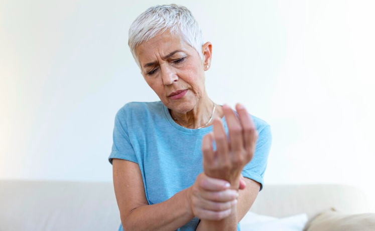 Gak Harus Operasi! Radiasi Dosis Rendah Ternyata Bisa Ringankan Osteoartritis