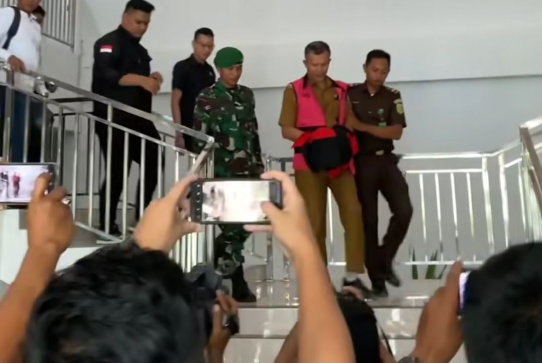 Kadis Lingkungan Hidup Tulang Bawang Barat Bersama Kabidnya Ditetapkan Tersangka Kasus Korupsi