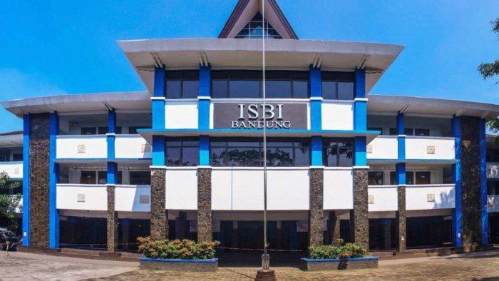 3 Kampus Pencetak Banyak Seniman Ternama Indonesia Selain IKJ
