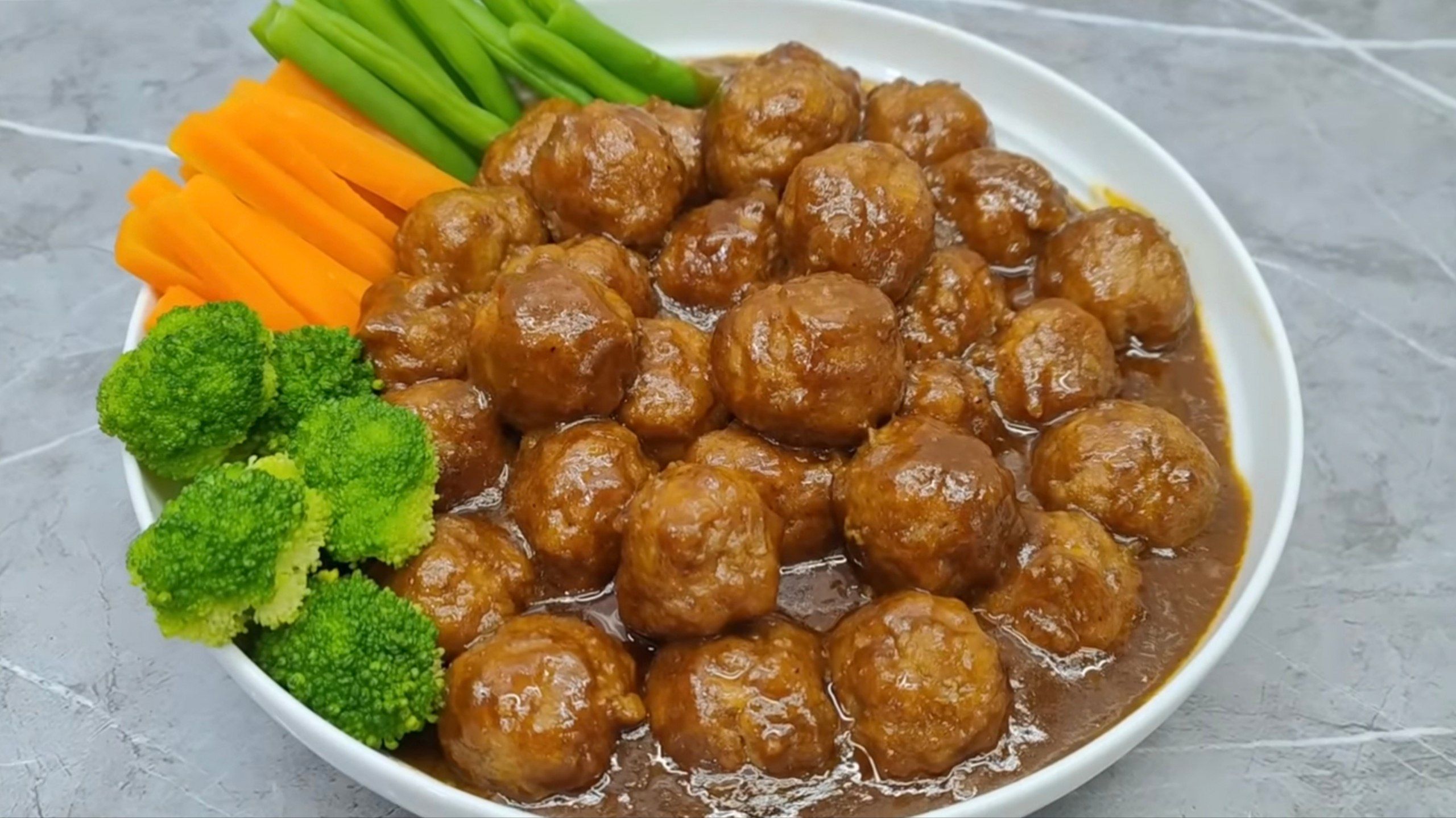 Resep Bola-bola Daging Bumbu Bistik, Cocok untuk Menu Keluarga