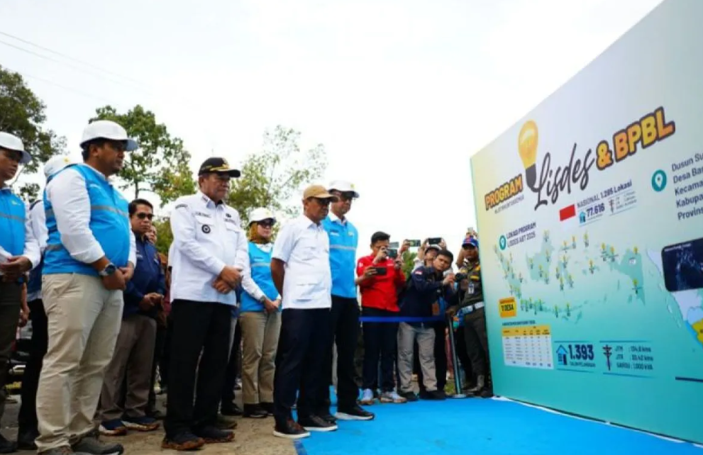 Program Lisdes 2025: Pemerintah Kebut Penerangan untuk Ribuan Desa