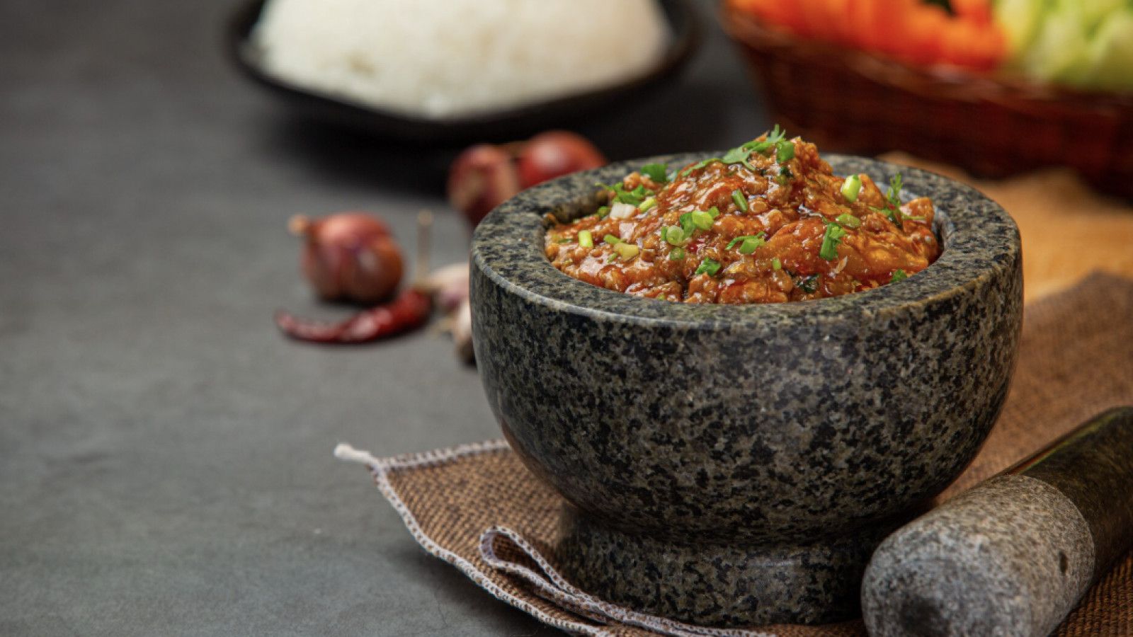 Sambal Bajak: Pedasnya Khas Jawa Timur yang Menggugah Selera