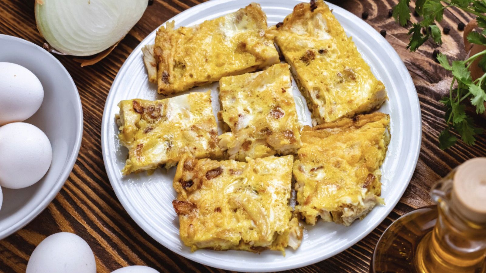 Martabak Telur Mini Isi Kornet: Camilan Favorit yang Mudah Dibuat di Rumah