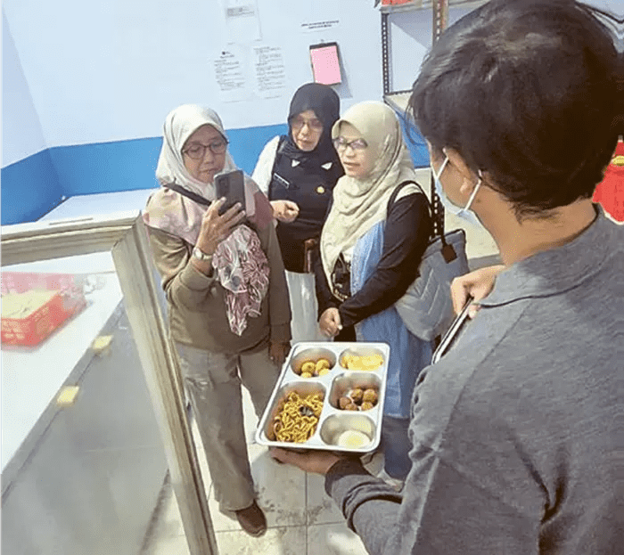 Menu MBG di SDN Dinoyo 2 Terbukti Mengandung Mikroba