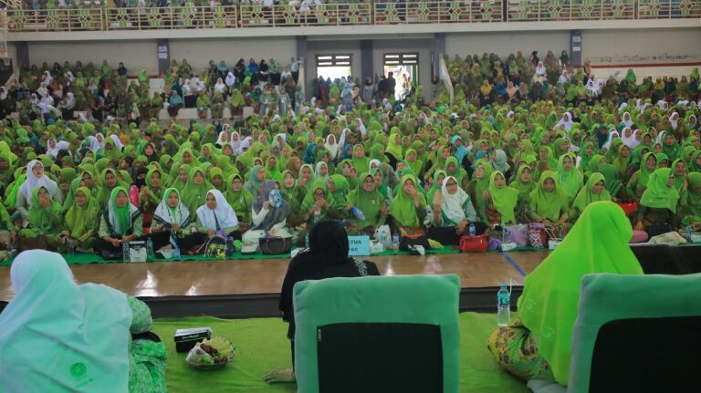 Kaum Perempuan NU Banyak Terlibat dengan Pemprov Jateng Demi Jateng Yang Maju