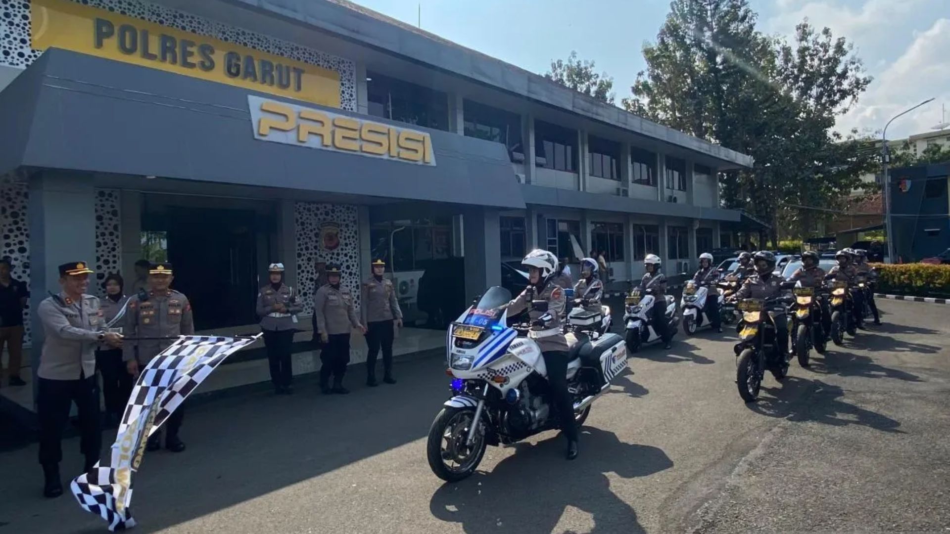Polres Garut Luncurkan Tim Patroli Polwan “Intan” untuk Wujudkan Keamanan dan Kenyamanan Masyarakat