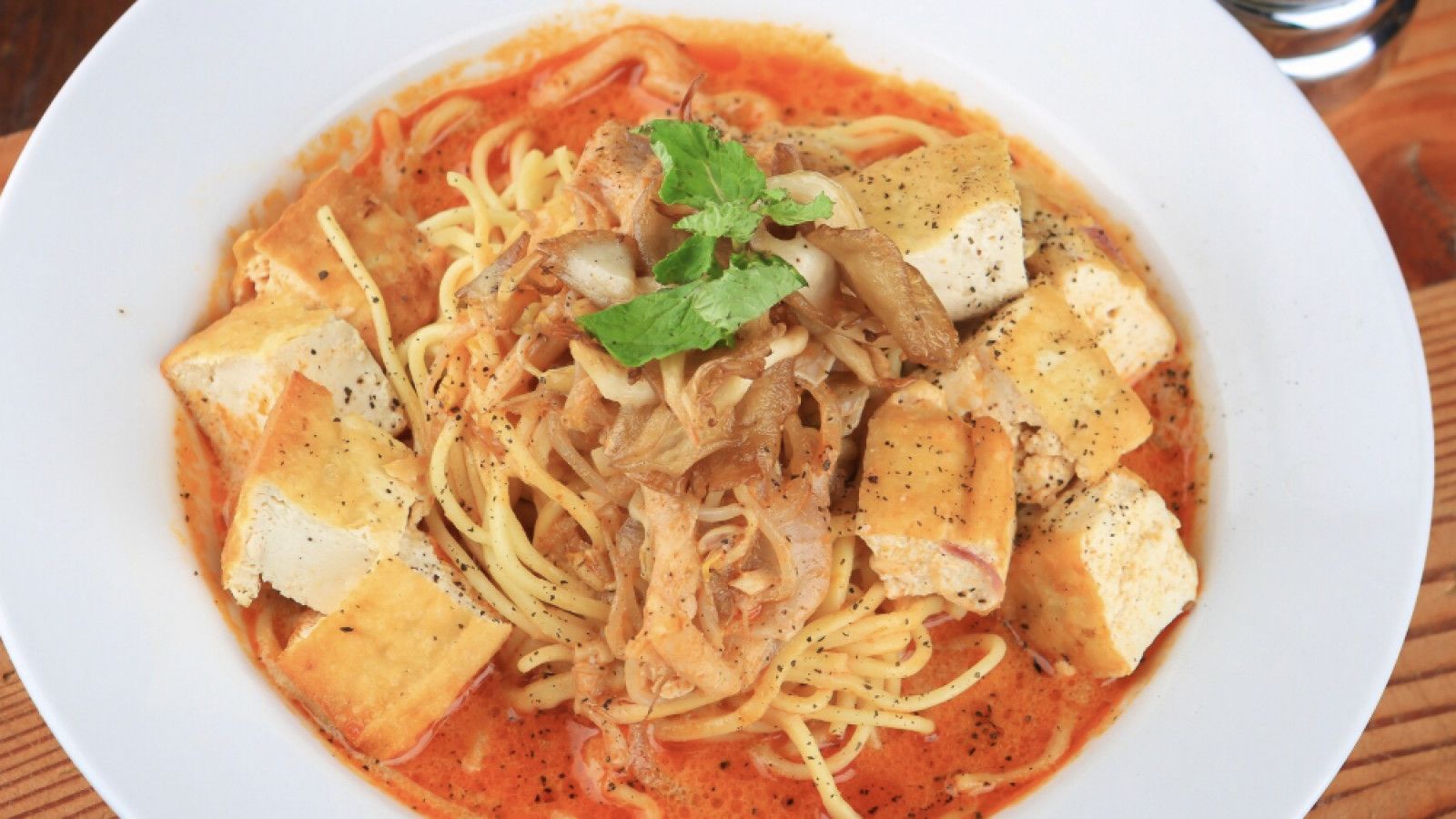 Mie Aceh Kuah Kari Pedas: Kuliner Khas yang Menggugah Selera