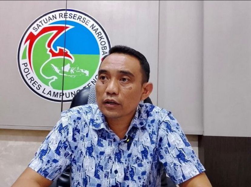 Pria di Lampung Tengah Ditangkap Saat Tunggu Pembeli Ganja Asal Aceh di TPU