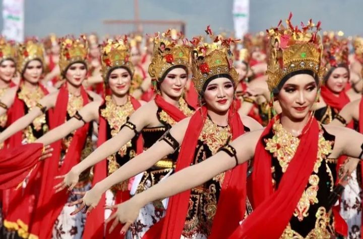 Sejarah dan Asal Usul Tari Gandrung, Warisan Budaya Ikonik Banyuwangi