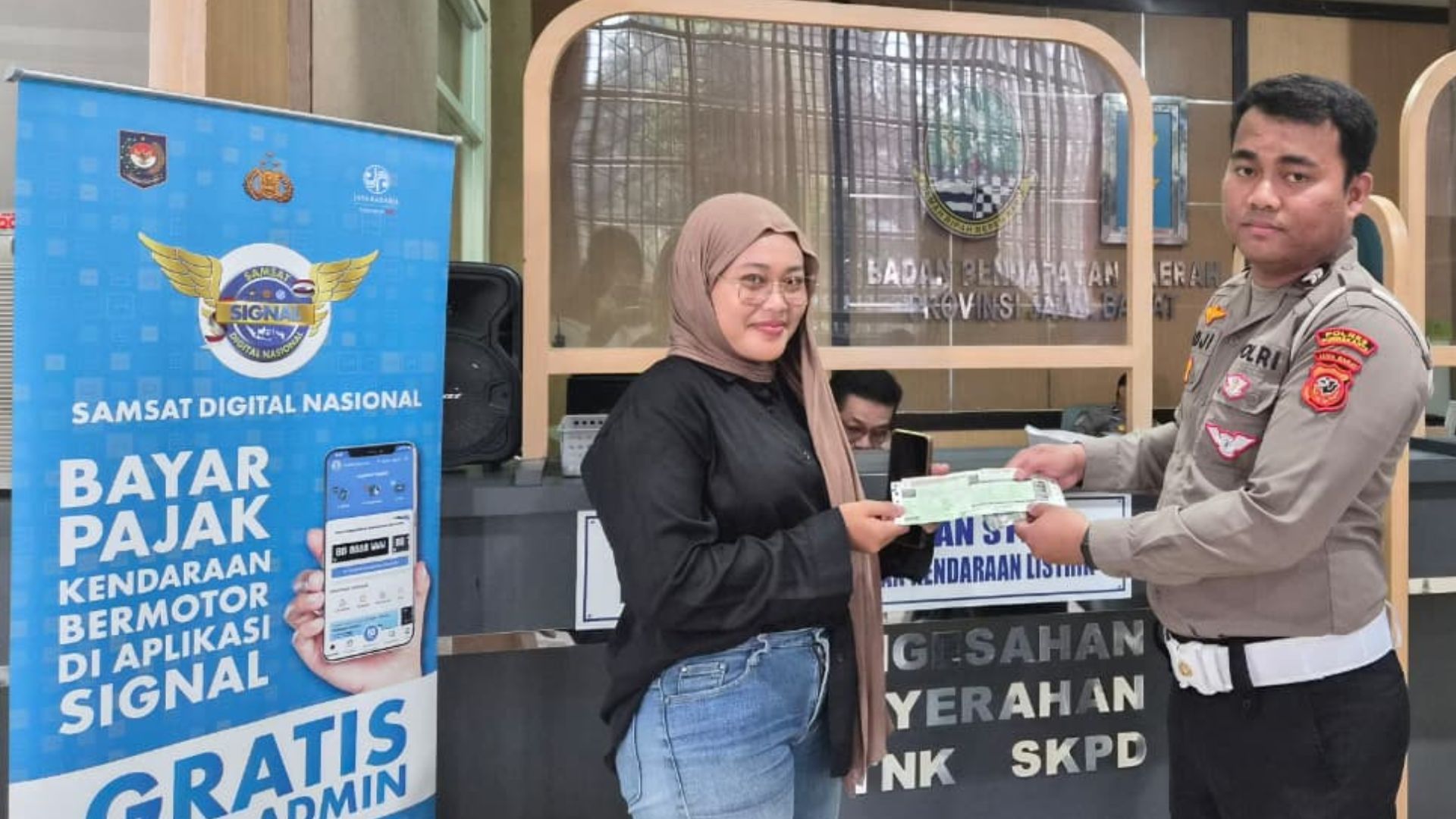 Polantas Menyapa: Satlantas Purwakarta Intensifkan Sosialisasi Layanan STNK di MPP Madukara