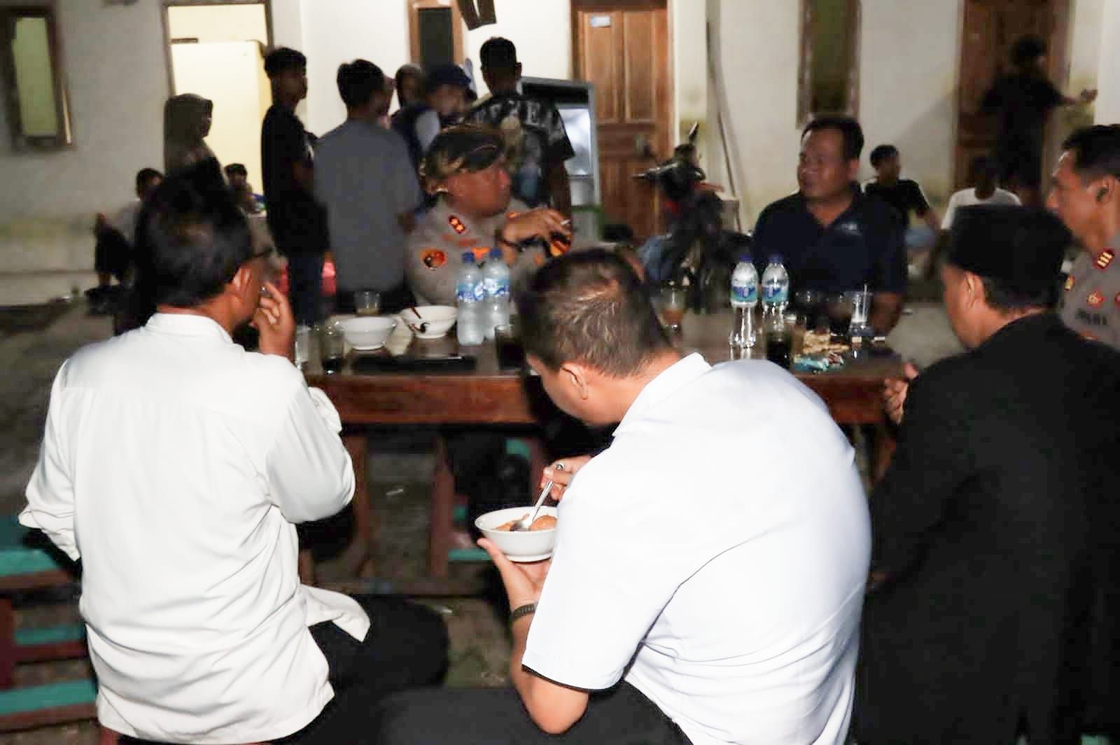 Malam Pertama Relokasi Kapolres Serang Kunjungan Warga Relokasi Radiasi Cesium-137