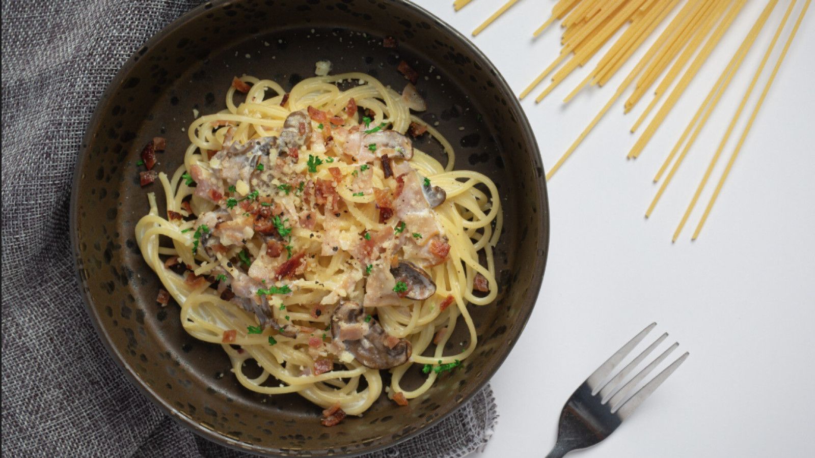 Pasta Aglio Olio: Hidangan Sederhana yang Penuh Rasa