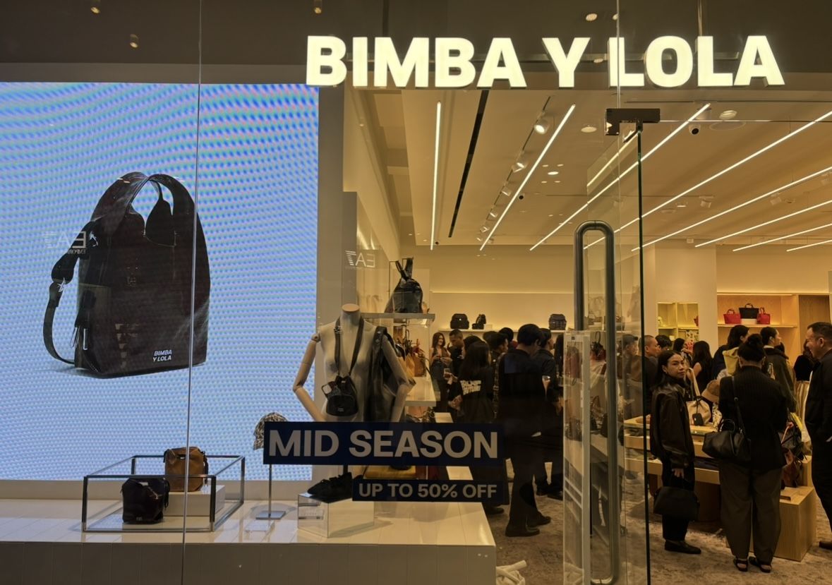 Keseruan Eksplorasi Dunia Warna BIMBA Y LOLA di Grand Indonesia