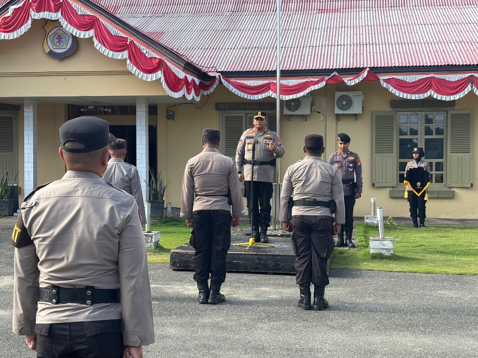 Launching Pamapta, Kapolres Buru Selatan: Dorong Profesionalisme dan Kesiapsiagaan Personil di Era Moderen