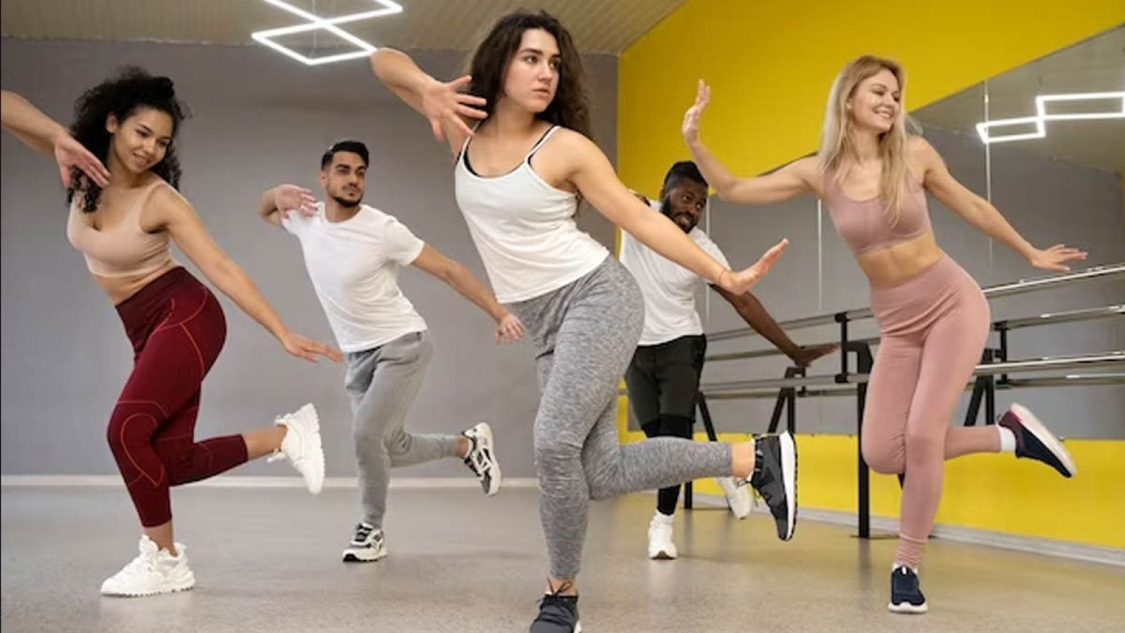 Zumba: Olahraga Menyenangkan yang Populer di Indonesia